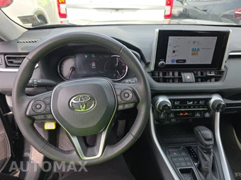 2024 Toyota RAV4 XLE – miniatura 17