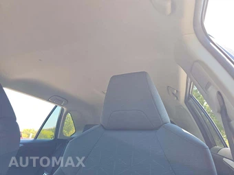 2024 Toyota RAV4 XLE - miniatura 8