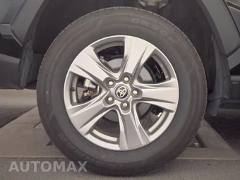 2024 Toyota RAV4 XLE - miniatura 11