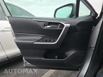 2024 Toyota RAV4 XLE - miniatura 15