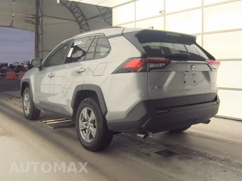 2024 Toyota RAV4 XLE - miniatura 8