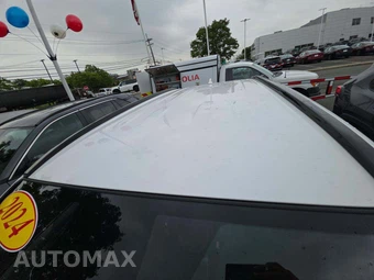 2024 Toyota RAV4 XLE - miniatura 12