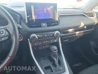 2024 Toyota RAV4 XLE - miniatura 17