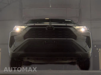 2024 Toyota RAV4 XLE - miniatura 3
