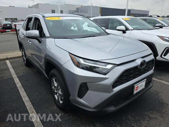 2024 Toyota RAV4 XLE - miniatura 4