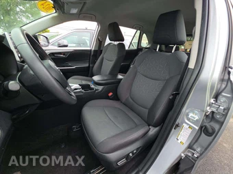 2024 Toyota RAV4 XLE - miniatura 6