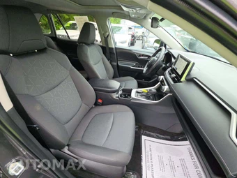 2024 Toyota RAV4 XLE - miniatura 15