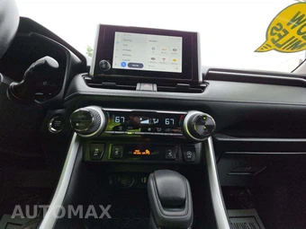 2024 Toyota RAV4 XLE - miniatura 7