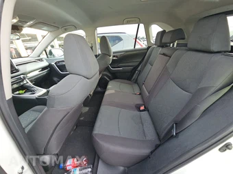 2024 Toyota RAV4 XLE - miniatura 19