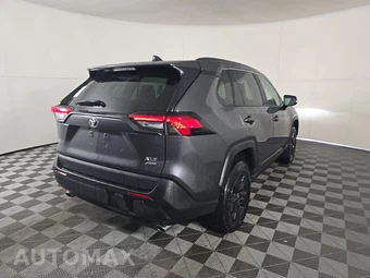 2024 Toyota RAV4 XLE - miniatura 4