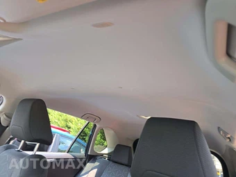 2024 Toyota RAV4 XLE - miniatura 11
