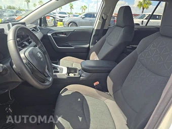 2024 Toyota RAV4 XLE - miniatura 13