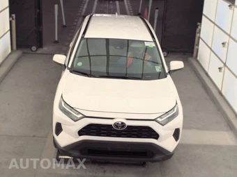 2024 Toyota RAV4 XLE - miniatura 2