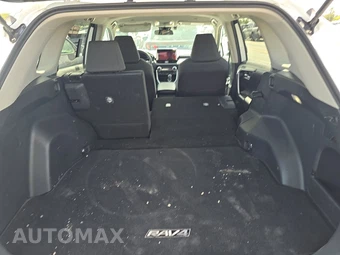 2024 Toyota RAV4 XLE - miniatura 23