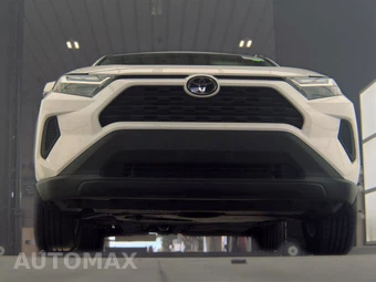 2024 Toyota RAV4 XLE - miniatura 3