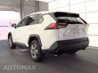 2024 Toyota RAV4 XLE - miniatura 8