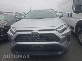 2024 Toyota RAV4 XLE – miniatura 2