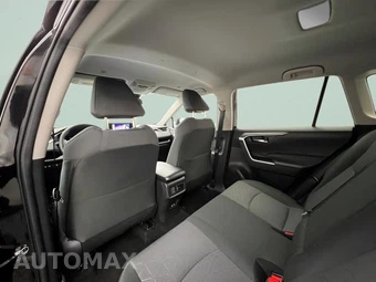 2024 Toyota RAV4 XLE - miniatura 24