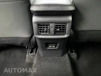 2024 Toyota RAV4 XLE - miniatura 25