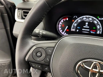 2024 Toyota RAV4 XLE - miniatura 9