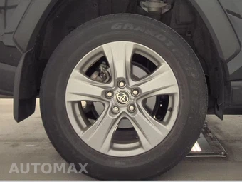2024 Toyota RAV4 XLE – miniatura 11