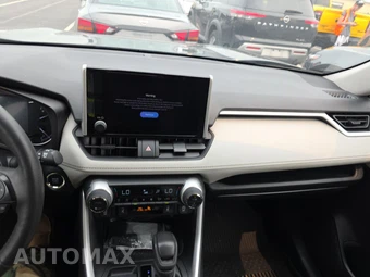 2024 Toyota RAV4 XLE – miniatura 17