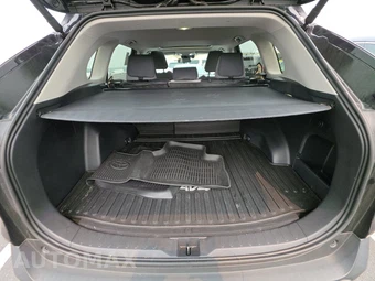 2024 Toyota RAV4 XLE – miniatura 23