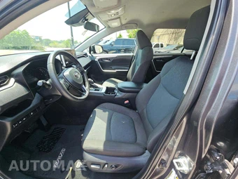 2024 Toyota RAV4 XLE - miniatura 6