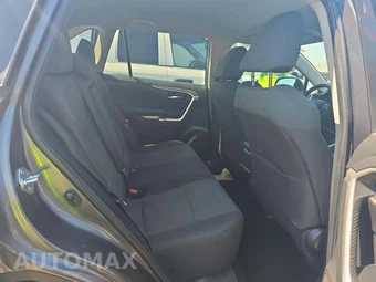 2024 Toyota RAV4 XLE - miniatura 16