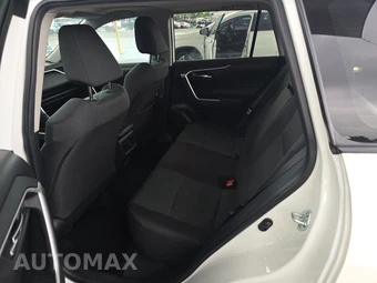 2024 Toyota RAV4 XLE - miniatura 13