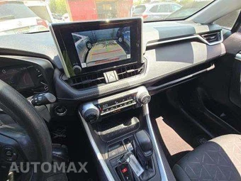 2024 Toyota RAV4 XLE - miniatura 10