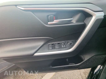 2024 Toyota RAV4 XLE - miniatura 15