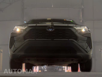 2024 Toyota RAV4 XLE - miniatura 3
