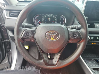 2024 Toyota RAV4 XLE - miniatura 10