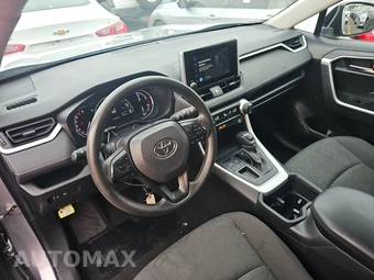 2024 Toyota RAV4 XLE - miniatura 11