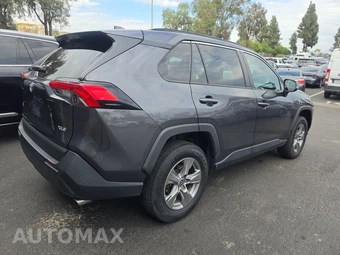 2024 Toyota RAV4 XLE - miniatura 4