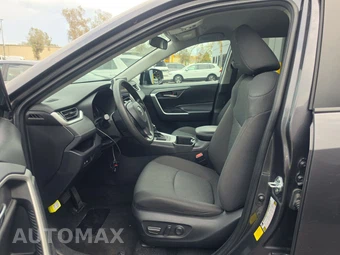 2024 Toyota RAV4 XLE - miniatura 7