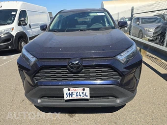 2024 Toyota RAV4 XLE - miniatura 2