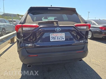 2024 Toyota RAV4 XLE - miniatura 5