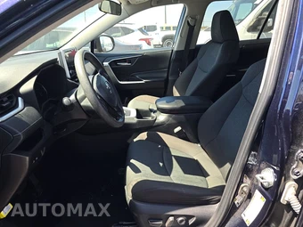 2024 Toyota RAV4 XLE - miniatura 7