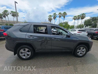 2024 Toyota RAV4 XLE - miniatura 4