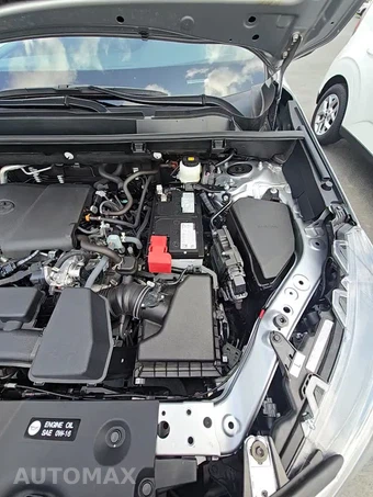 2024 Toyota RAV4 XLE - miniatura 25