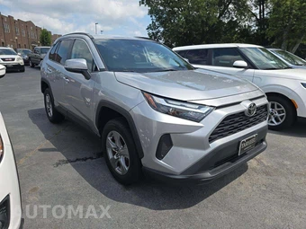 2024 Toyota RAV4 XLE - miniatura 4