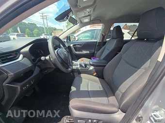 2024 Toyota RAV4 XLE - miniatura 6