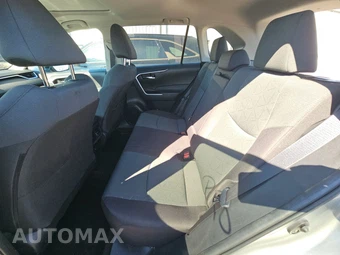 2024 Toyota RAV4 XLE – miniatura 13