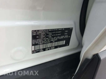 2024 Toyota RAV4 XLE - miniatura 5
