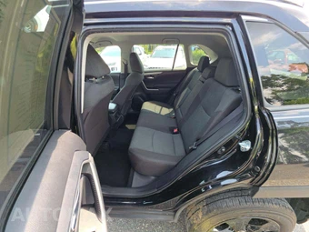 2024 Toyota RAV4 XLE - miniatura 13