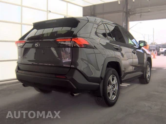 2024 Toyota RAV4 XLE - miniatura 4