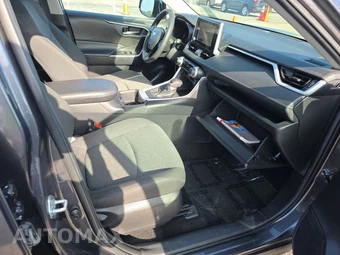 2024 Toyota RAV4 XLE - miniatura 8