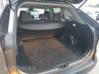 2024 Toyota RAV4 XLE – miniatura 16